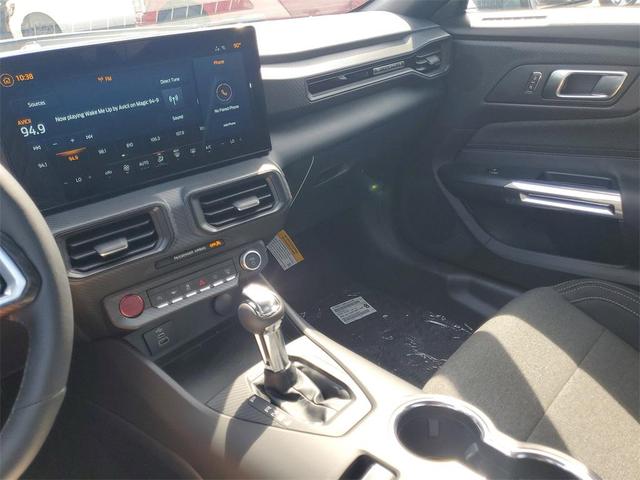 Photo of 2025 Vapor Blue Metallic Ford Mustang