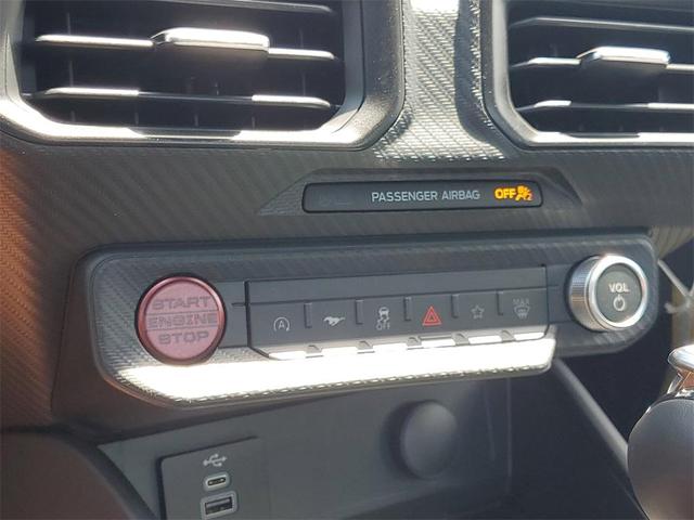 Photo of 2025 Grabber Blue Metallic Ford Mustang