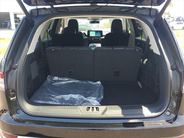 Photo of 2025 Infinite Black Metallic Clearcoat Lincoln Aviator