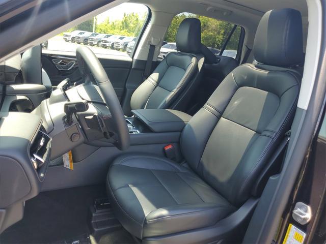 Photo of 2025 Infinite Black Metallic Clearcoat Lincoln Aviator