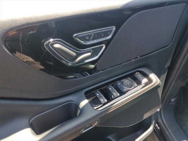 Photo of 2025 Infinite Black Metallic Clearcoat Lincoln Aviator
