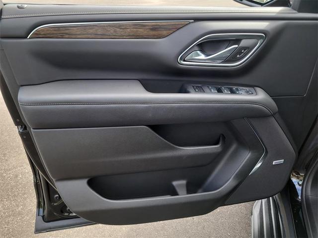 Photo of 2024 Black Chevrolet Tahoe