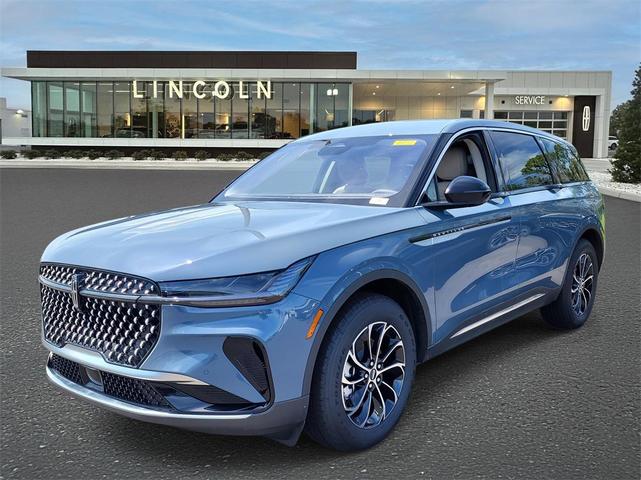 Photo of 2025 Whisper Blue Metallic Clearcoat Lincoln Nautilus