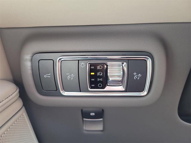 Photo of 2025 Whisper Blue Metallic Clearcoat Lincoln Nautilus