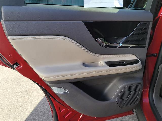 Photo of 2022 Red Carpet Metallic Tinted Clearcoat Lincoln Corsair