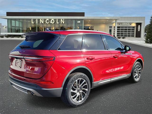 Photo of 2022 Red Carpet Metallic Tinted Clearcoat Lincoln Corsair