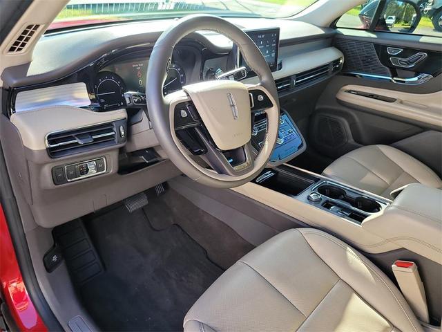 Photo of 2022 Red Carpet Metallic Tinted Clearcoat Lincoln Corsair