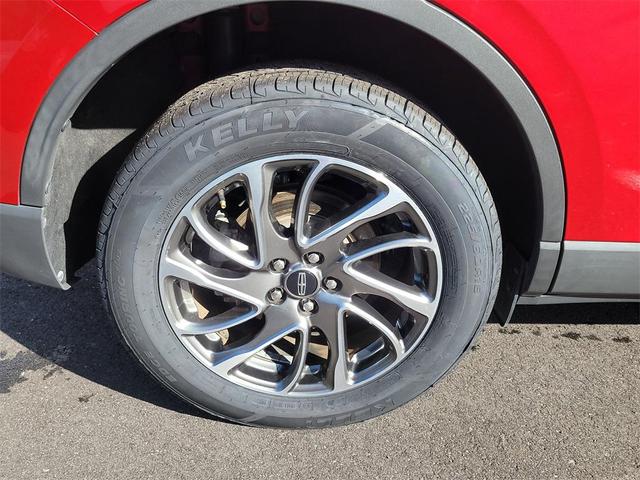 Photo of 2022 Red Carpet Metallic Tinted Clearcoat Lincoln Corsair