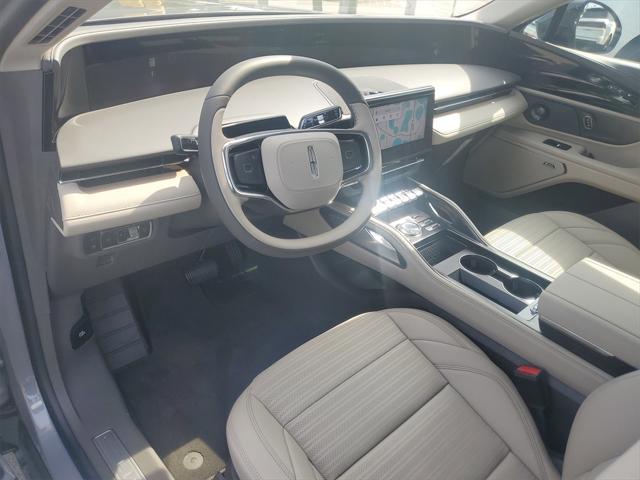 Photo of 2025 Lustrous Gray Metallic Lincoln Nautilus