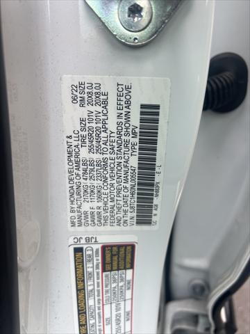 Photo of 2022 Platinum White Pearl Acura RDX