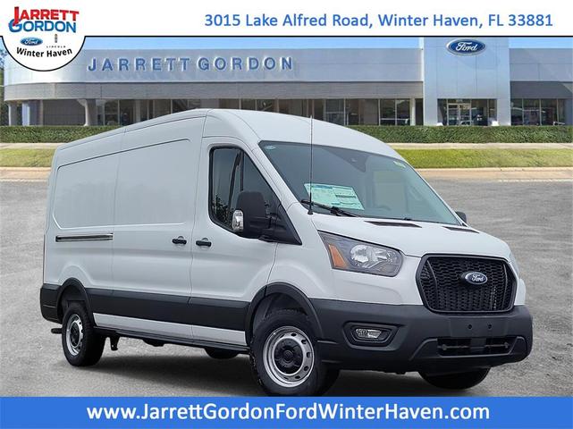 Photo of 2025 Oxford White Ford Transit-250