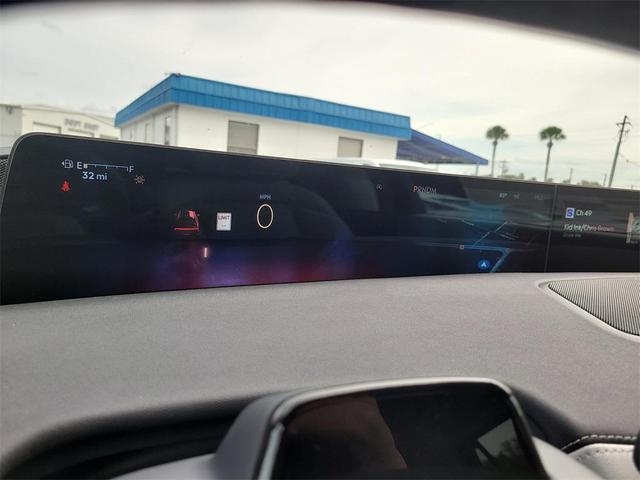 Photo of 2025 Flight Blue Metallic Clearcoat Lincoln Navigator
