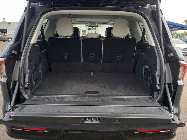 Photo of 2025 Flight Blue Metallic Clearcoat Lincoln Navigator
