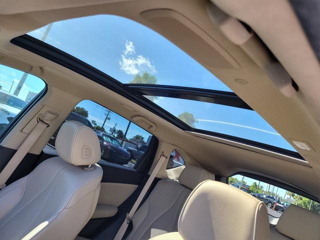 Photo of 2020 Platinum White Pearl Acura RDX