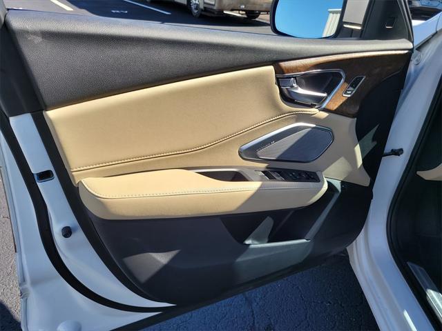 Photo of 2020 Platinum White Pearl Acura RDX