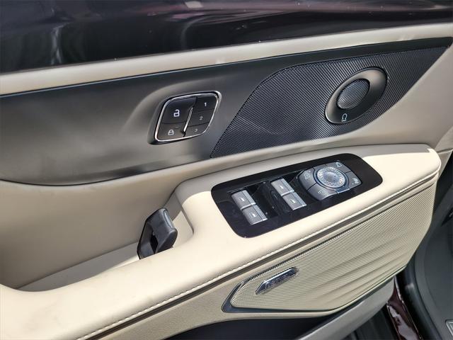 Photo of 2025 Diamond Red Metallic Tinted Clearcoat Lincoln Nautilus