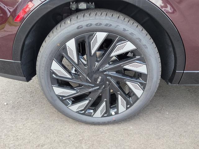 Photo of 2025 Diamond Red Metallic Tinted Clearcoat Lincoln Nautilus