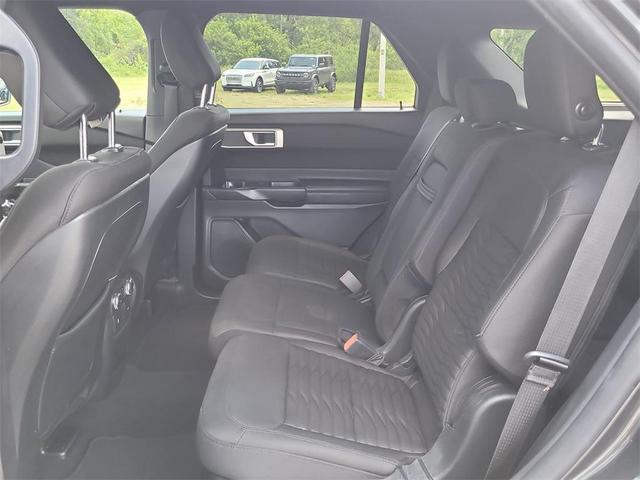 Photo of 2020 Magnetic Metallic Ford Explorer