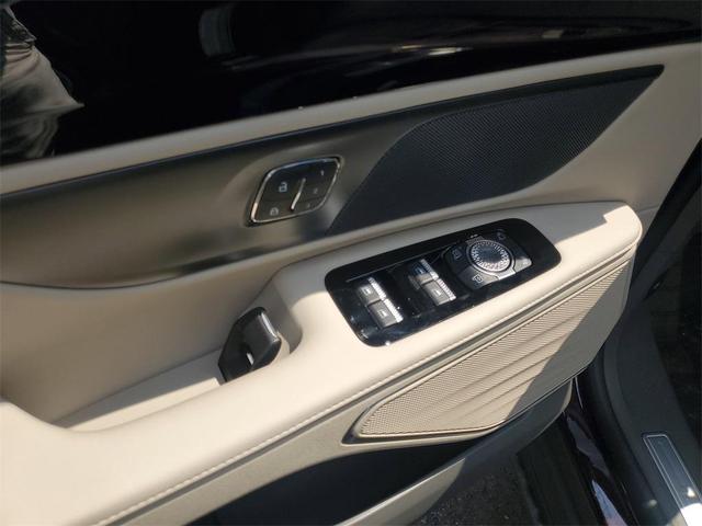 Photo of 2025 Diamond Red Metallic Tinted Clearcoat Lincoln Nautilus