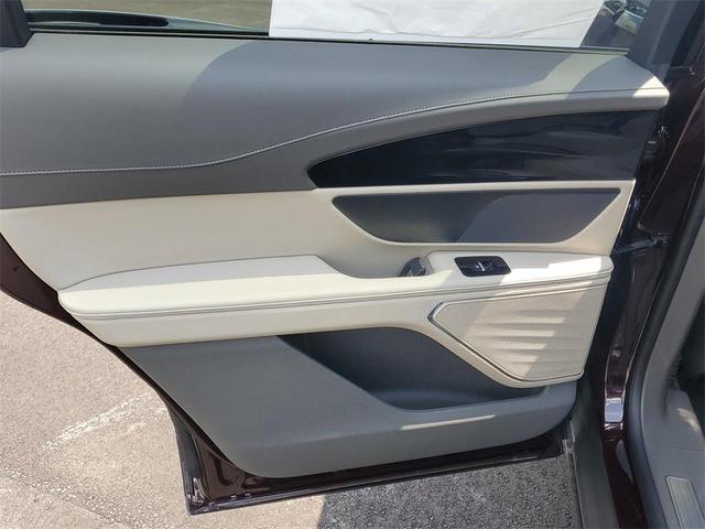Photo of 2025 Diamond Red Metallic Tinted Clearcoat Lincoln Nautilus