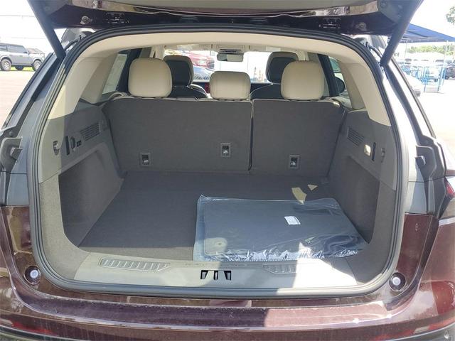 Photo of 2025 Diamond Red Metallic Tinted Clearcoat Lincoln Nautilus