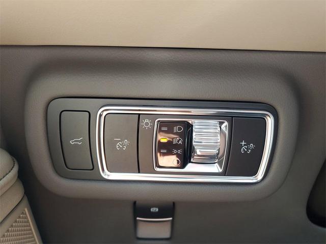 Photo of 2025 Diamond Red Metallic Tinted Clearcoat Lincoln Nautilus