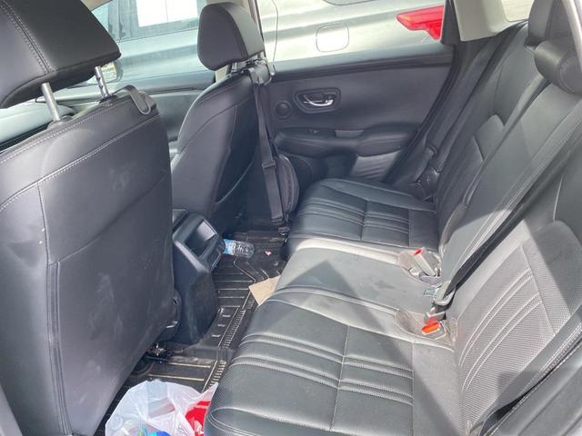 Photo of 2024 Platinum White Pearl Honda HR-V