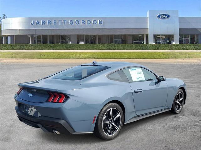 Photo of 2025 Vapor Blue Metallic Ford Mustang