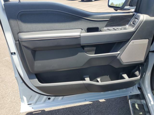Photo of 2025 White Ford F-150
