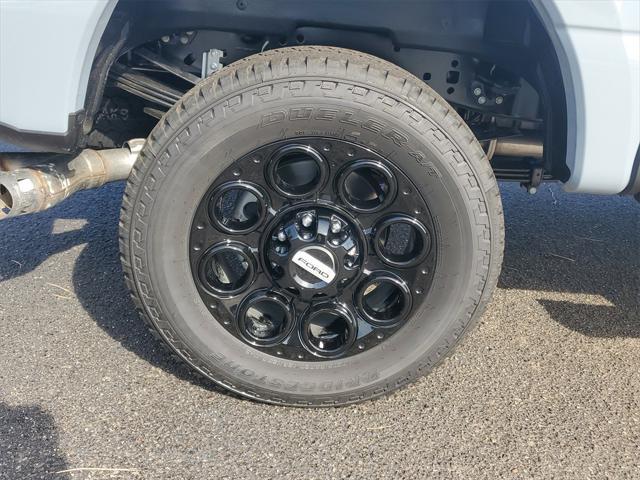 Photo of 2025 Glacier Gray Metallic Tri-Coat Ford F-250