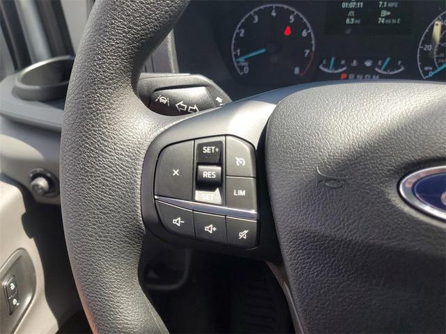 Photo of 2025 Oxford White Ford Transit-250