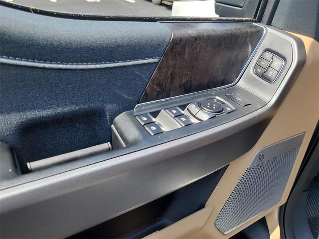 Photo of 2025 Star White Metallic Tri-Coat Ford F-250