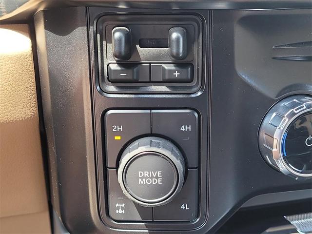 Photo of 2025 Star White Metallic Tri-Coat Ford F-250