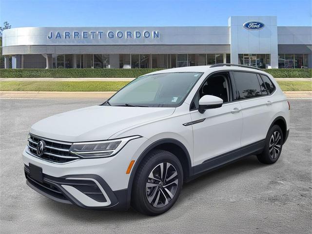 Photo of 2023 Pure White Volkswagen Tiguan