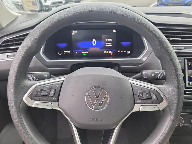 Photo of 2023 Pure White Volkswagen Tiguan