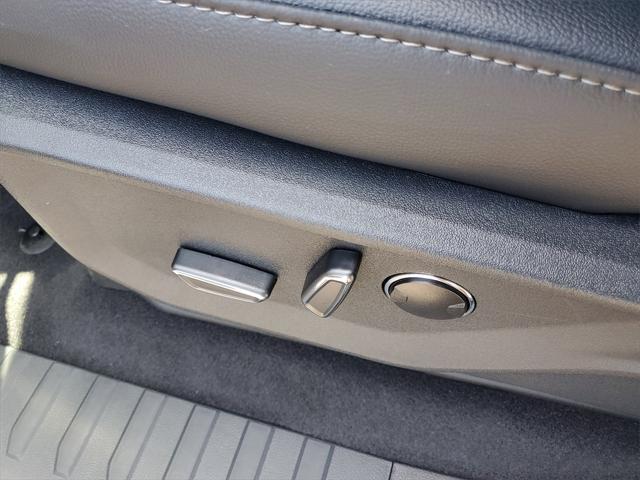 Photo of 2025 White Ford F-150