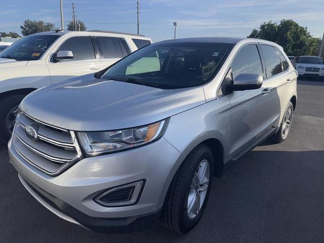 Photo of 2018 Ingot Silver Ford Edge