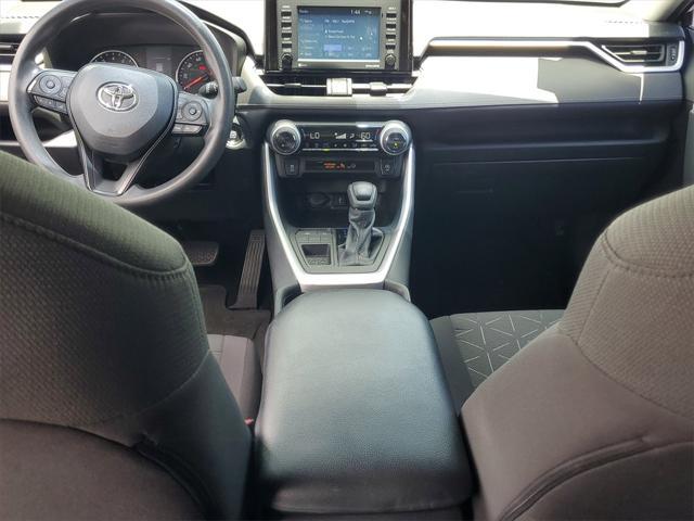 Photo of 2021 Midnight Black Metallic Toyota RAV4