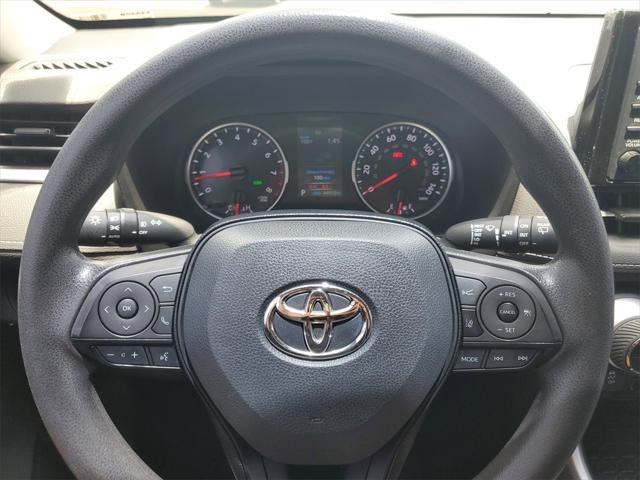 Photo of 2021 Midnight Black Metallic Toyota RAV4