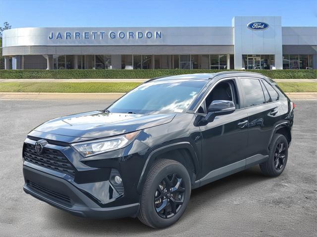 Photo of 2021 Midnight Black Metallic Toyota RAV4