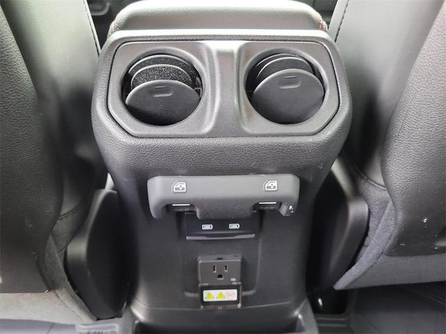 Photo of 2024 Hydro Blue Pearlcoat Jeep Wrangler