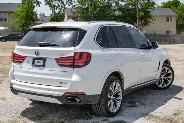 Photo of 2018 White BMW X5