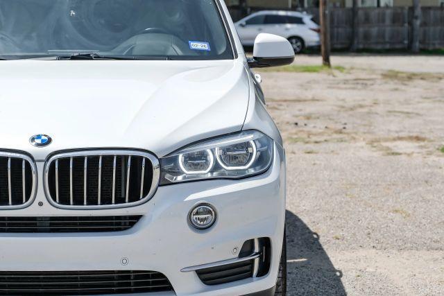 Photo of 2018 White BMW X5
