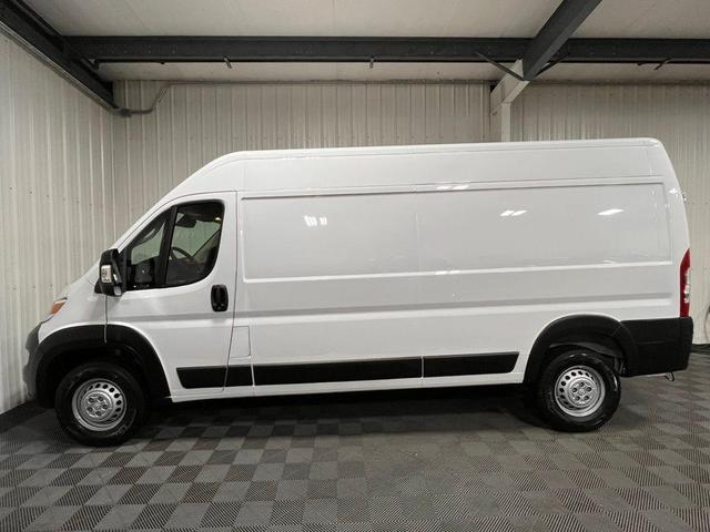 Photo of 2025 Bright White Clearcoat RAM ProMaster 2500