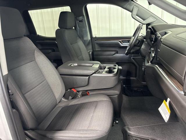 Photo of 2022 Summit White Chevrolet Silverado 1500