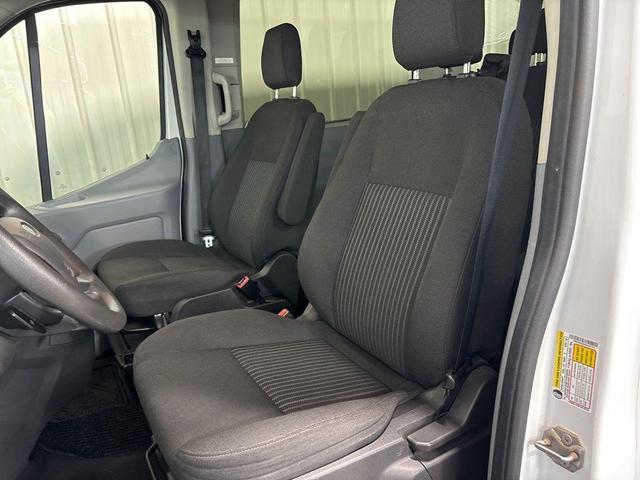 Photo of 2016 Oxford White Ford Transit-350