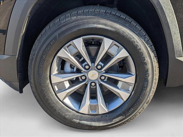 Photo of 2026 Mosaic Black Metallic Chevrolet Equinox