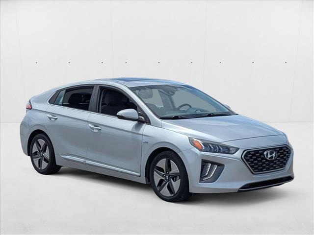 Photo of 2020 Stellar Silver Hyundai IONIQ Hybrid