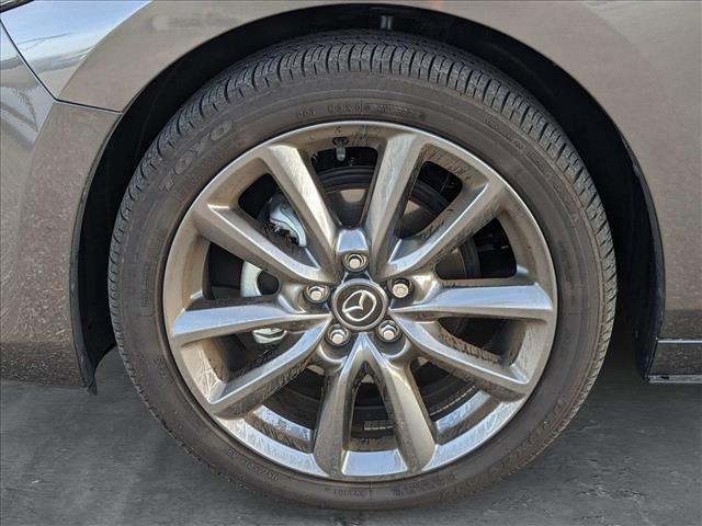 Photo of 2025 Machine Gray Metallic Mazda Mazda3