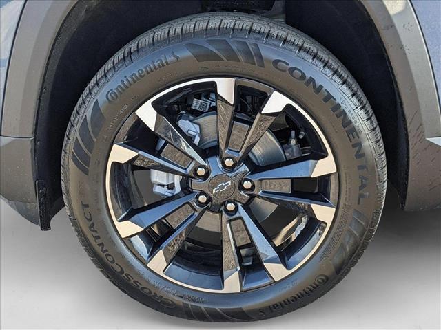 Photo of 2026 Lakeshore Blue Metallic Chevrolet Equinox